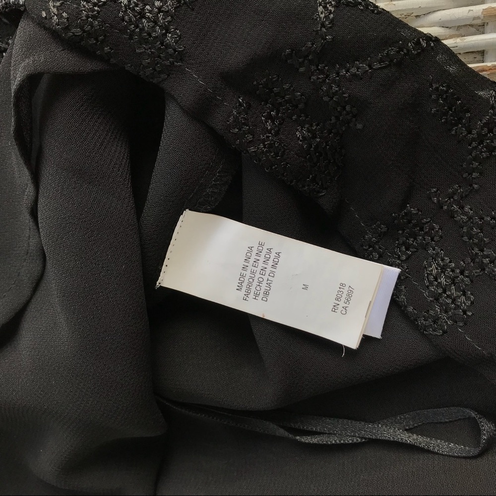 NWOT {Lucky Brand} Off-Shoulder Flowy Black Top • Size M - Picture 5 of 7